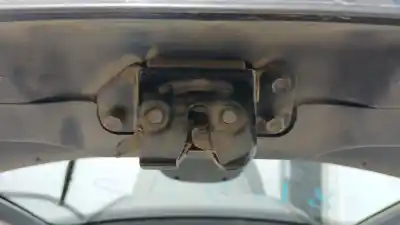 Recambio de automóvil de segunda mano de CERRADURA MALETERO / PORTON para HYUNDAI ACCENT II (LC) 1.3 referencias OEM IAM 8173025000  