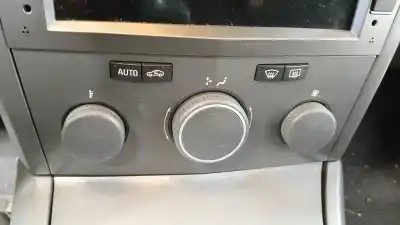 Peça sobressalente para automóvel em segunda mão comando de sofagem (chauffage / ar condicionado)  por opel astra h (a04) 1.7 cdti (l48) referências oem iam 13245121