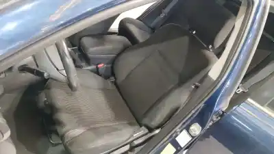 Автозапчасти б/у ЛЕВОЕ ПЕРЕДНЕЕ СИДЕНИЕ за TOYOTA AVENSIS (_T25_) 2.2 D-4D (ADT251_) ссылки OEM IAM 7144005650B1  