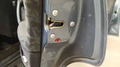 Pezzo di ricambio per auto di seconda mano SERRATURA PORTA POSTERIORE DESTRA per OPEL VECTRA B (J96) 1.6 I 16V (F19) Riferimenti OEM IAM 24414131  