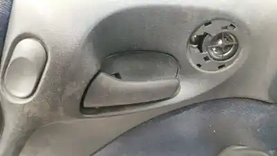 Pezzo di ricambio per auto di seconda mano MANIGLIA INTERNA ANTERIORE SINISTRA per OPEL VECTRA B (J96) 1.6 I 16V (F19) Riferimenti OEM IAM 90362963  