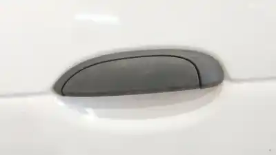 Second-hand car spare part EXTERIOR LEFT FRONT DOOR HANDLE for RENAULT MEGANE I (BA0/1_) 1.9 D ECO (BA0A, BA0U, BA0R) OEM IAM references 7700433075  