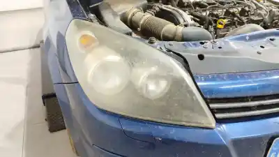Recambio de automóvil de segunda mano de FARO DERECHO para OPEL ASTRA H RANCHERA FAMILIAR (A04) 1.9 CDTI (L35) referencias OEM IAM 93178636  