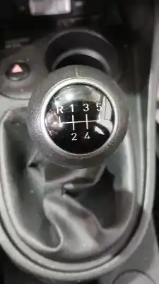 Second-hand car spare part gear lever knob for seat leon (1p1) 1.6 tdi oem iam references 1p0711113ajb0f