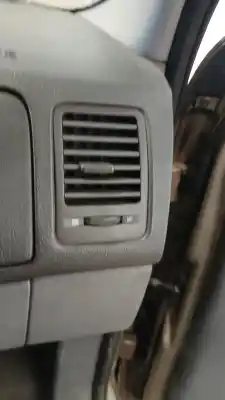 İkinci el araba yedek parçası HAVALANDIRMA IZGARASI için KIA CARNIVAL II (GQ) 2.9 CRDI OEM IAM referansları 0K53A6491X50  