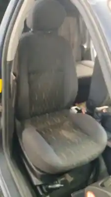 Peça sobressalente para automóvel em segunda mão ASSENTO DIANTEIRO DIREITO por FORD FOCUS I SEDÁN (DFW) 1.8 TDCI Referências OEM IAM 1300684  