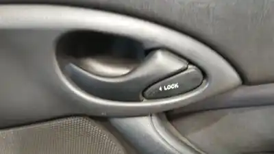 Pezzo di ricambio per auto di seconda mano MANIGLIA INTERNA POSTERIORE DESTRA per FORD FOCUS I SEDÁN (DFW) 1.8 TDCI Riferimenti OEM IAM 1097633  