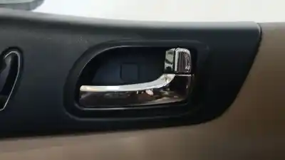 Gebrauchtes Autoersatzteil INNERHALB DES VORDEREN RECHTEN GRIFFS zum KIA CARNIVAL / GRAND CARNIVAL III (VQ) 2.9 CRDI OEM-IAM-Referenzen 826204D000VA  