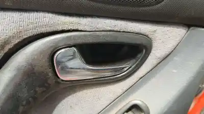 Автозапчасти б/у левая задняя внутренняя ручка за SEAT TOLEDO II (1M2) 1.9 TDI ссылки OEM IAM 1M0837113DZ30  1M0837113DZ30