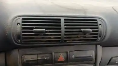 Автозапчастина б/у аераційна решіта для seat toledo ii (1m2) 1.9 tdi посилання на oem iam 1m082095140n