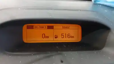 İkinci el araba yedek parçası ÇOK FONKSIYONLU EKRAN için TOYOTA AVENSIS SEDÁN (_T25_) 2.2 D-4D (ADT251_) OEM IAM referansları 8611005020  