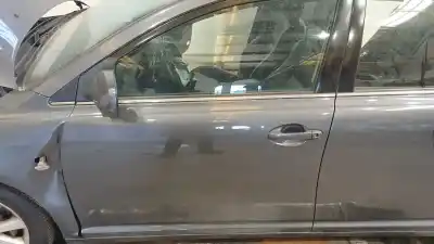 İkinci el araba yedek parçası SOL ÖN KAPI için TOYOTA AVENSIS SEDÁN (_T25_) 2.2 D-4D (ADT251_) OEM IAM referansları 6700205050  