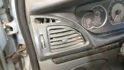 Автозапчастина б/у аераційна решіта для CITROEN C5 II (RC_) 1.6 HDI (RC8HZB) Посилання на OEM IAM 8265N2  8265N2 Автозапчастина б/у аераційна решіта для CITROEN C5 II (RC_) 1.6 HDI (RC8HZB) Посилання на OEM IAM 8265N2  8265N2