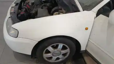 Pezzo di ricambio per auto di seconda mano  per AUDI A3 (8L1)  Riferimenti OEM IAM 8L0821105  8L0821105