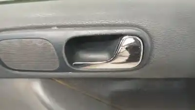 Автозапчастина б/у усередині передня права ручка для audi a3 (8l1) 1.8 посилання на oem iam 8l08370207pe