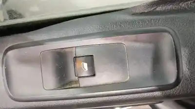 Автозапчастина б/у ПЕРЕДНІЙ ПРАВИЙ ВІКОННИЙ Вимикач для PEUGEOT 807 (EB_) 2.0 HDI Посилання на OEM IAM 6554SA  