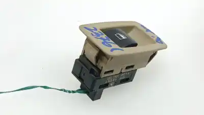 Peça sobressalente para automóvel em segunda mão BOTÃO / INTERRUPTOR ELEVADOR VIDRO TRASEIRO DIREITO por BMW 3 (E90)  Referências OEM IAM 61316945876  6945876
