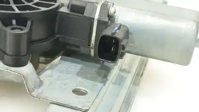 Second-hand car spare part passenger side right window regulator for renault clio iv (bh_) 0.9 tce 90 oem iam references 807205569r  807205569r