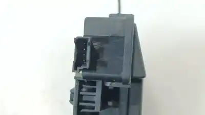 Peça sobressalente para automóvel em segunda mão fechadura do mala por bmw 1 (e87) 118 d referências oem iam 51248196401  8196401