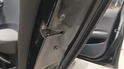 Peça sobressalente para automóvel em segunda mão fechadura da porta traseira direita por bmw 1 (e87) 118 d referências oem iam 51227202148