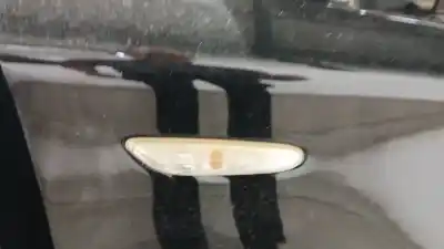 Peça sobressalente para automóvel em segunda mão farolim do lado direito por bmw 1 (e87) 118 d referências oem iam 63137253326