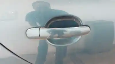 İkinci el araba yedek parçası Arka Sag Dis Kulp için SEAT LEON (1M1) 1.9 TDI OEM IAM referansları 3B0837207GGRU  3B0837207GGRU