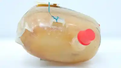 Second-hand car spare part coolant expansion tank for opel combo familiar oem iam references 1682640980  1682640980