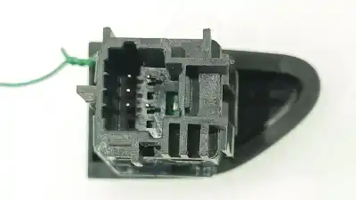 Second-hand car spare part hazard warning lights for renault clio iv (bh_) 0.9 tce 90 oem iam references 252907372r  252907372r