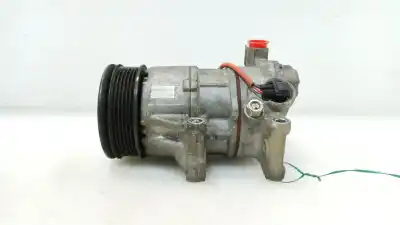 Peça sobressalente para automóvel em segunda mão COMPRESSOR DE AR CONDICIONADO A/A A/C por TOYOTA AURIS (_E15_)  Referências OEM IAM 883100D330 4472602333 4472602333