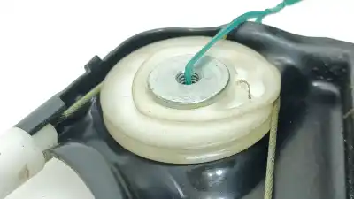 Second-hand car spare part passenger side right window regulator for bmw 5 (e60) 525 d oem iam references 51337075668  7075668