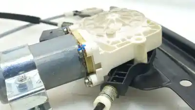 Second-hand car spare part passenger side right window regulator for bmw 5 (e60) 525 d oem iam references 51337075668  7075668