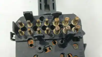 Peça sobressalente para automóvel em segunda mão comutador de piscas  por audi a4 b5 (8d2) 1.9 tdi referências oem iam 4d0953513  4d0953513
