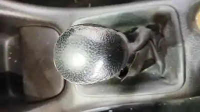 Second-hand car spare part gear lever knob for peugeot 206 fastback (2a/c) 1.9 d oem iam references 2403ap