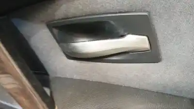 Peça sobressalente para automóvel em segunda mão puxador interior dianteiro direito por bmw 5 (e60) 525 d referências oem iam 51217076248