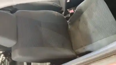 Автозапчастина б/у передне праве сиділо для suzuki swift iii (mz, ez) 1.3 ddis (rs 413d) посилання на oem iam 8518062j00ehs