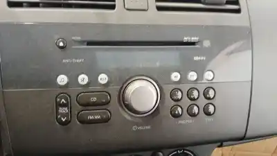 Peça sobressalente para automóvel em segunda mão Sistema De áudio / Rádio Cd por SUZUKI SWIFT III (MZ, EZ) 1.3 DDIS (RS 413D) Referências OEM IAM 3910162JC1BZH  3910162JC1BZH
