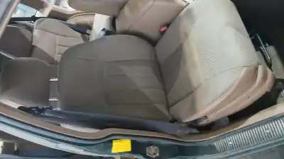 Second-hand car spare part right front seat for jeep cherokee (xj) 2.5 td 4x4 oem iam references qw441k5aa