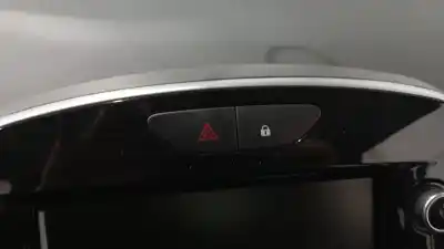 Second-hand car spare part hazard warning lights for renault clio iv (bh_) 0.9 tce 90 oem iam references 252907372r