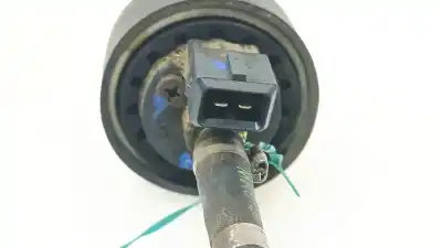 Peça sobressalente para automóvel em segunda mão bomba de combustivel por bmw 5 (e39) 530 d referências oem iam 16126756157  16126756157