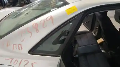 Pièce détachée automobile d'occasion Vitre Triangulaire Custode Arrière Droit pour AUDI A4 B5 (8D2) 1.8 T Références OEM IAM 8D5845300H01C  8D5845300H01C