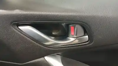 Автозапчастина б/у усередині передня права ручка для mazda cx-5 (ke, gh) 2.2 d awd (ke2aw) посилання на oem iam kd5358330