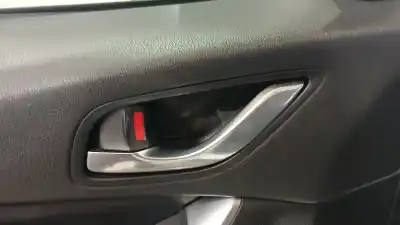 Автозапчастина б/у ліва передня внутрішня ручка для mazda cx-5 (ke, gh) 2.2 d awd (ke2aw) посилання на oem iam kd5359330