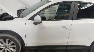 Автозапчастина б/у передні ліві двері для mazda cx-5 (ke, gh) 2.2 d awd (ke2aw) посилання на oem iam kdy35902xf