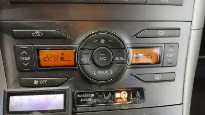 Peça sobressalente para automóvel em segunda mão comando de sofagem (chauffage / ar condicionado) por toyota auris (_e15_) 1.4 d-4d (nde150_) referências oem iam 559000221