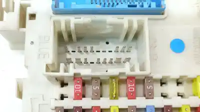 Second-hand car spare part fuse box unit for ford focus iii 1.6 tdci oem iam references 2506087  bv6n14a073fj