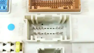 Second-hand car spare part fuse box unit for ford focus iii 1.6 tdci oem iam references 2506087  bv6n14a073fj