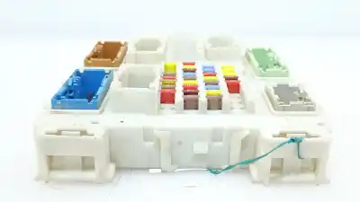 Second-hand car spare part fuse box unit for ford focus iii 1.6 tdci oem iam references 2506087  bv6n14a073fj