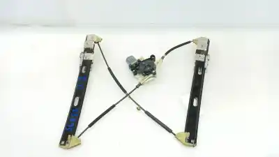 Pièce détachée automobile d'occasion LÉVE GLACE AVANT DROIT pour SEAT LEON (5F1) 1.5 TGI Références OEM IAM 5F4837462D  