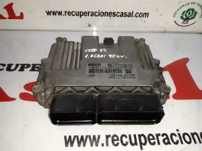 Автозапчастина б/у ЕБУ КОНТРОЛЕР ДВИГУНА для KIA CEE´D  Посилання на OEM IAM 0281013875  391032A760