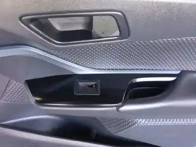 Second-hand car spare part right front door trim for toyota c-hr (_x1_) 1.2 (ngx10_) oem iam references 67610f4010c8  68061f4170c2